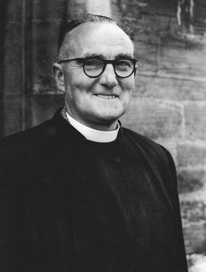 Picture-12-Rev-J-H-Molyneux